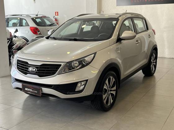 KIA SPORTAGE 2.0 LX 4X2 16V FLEX 4P AUTOMÁTICO KIA SPORTAGE 2.0 LX 4X2 16V FLEX 4P AUTOMÁTICO